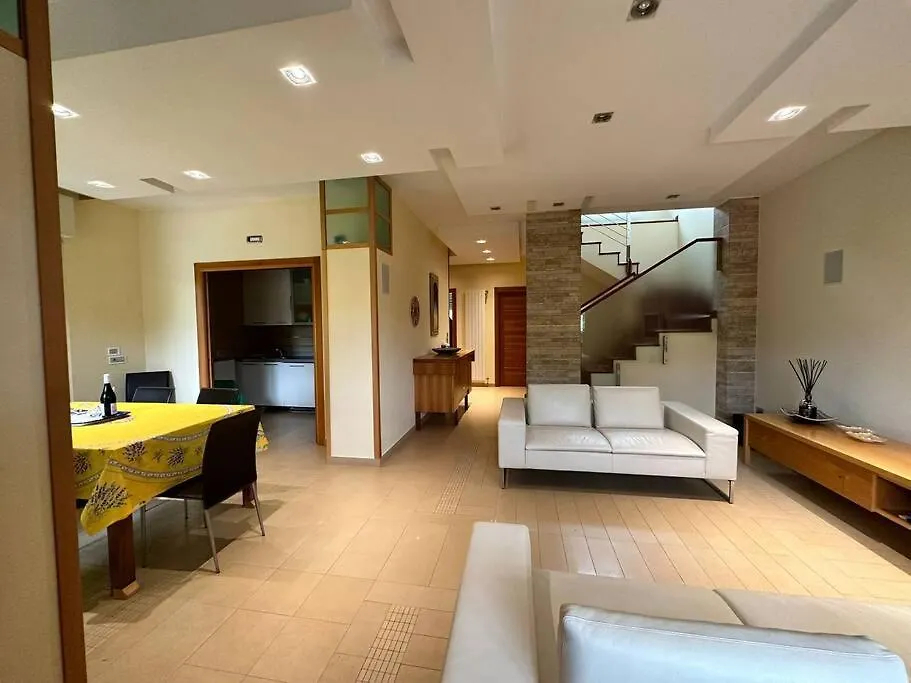 شقة باري Villa Luxury Giardini D'Oriente & Spa إيطاليا