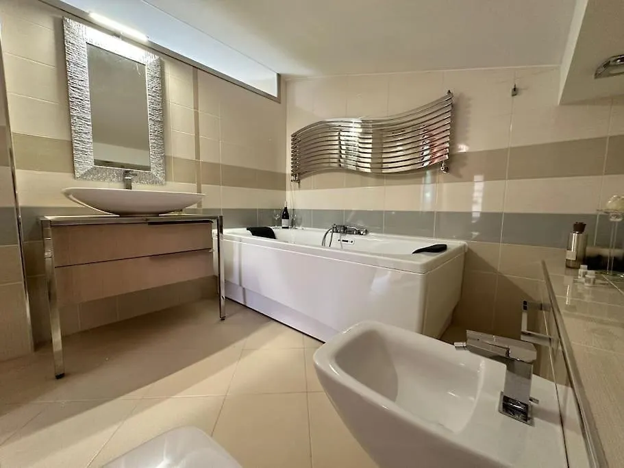شقة باري Villa Luxury Giardini D'Oriente & Spa